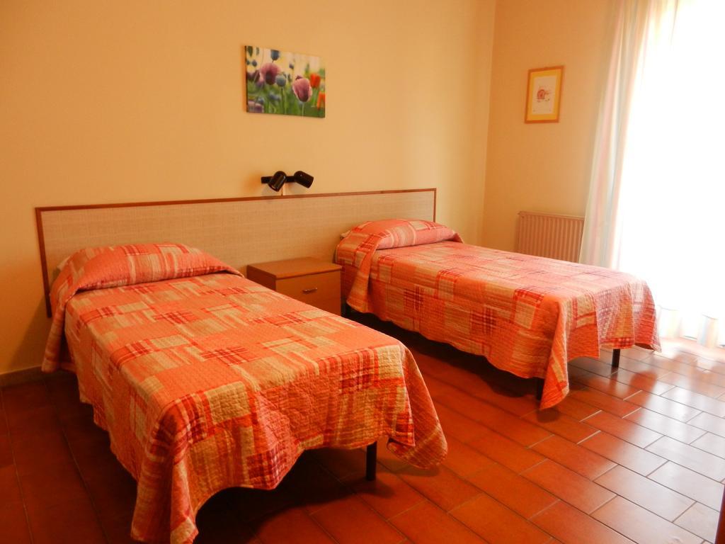 Villa Collina Giardini Naxos Cameră foto