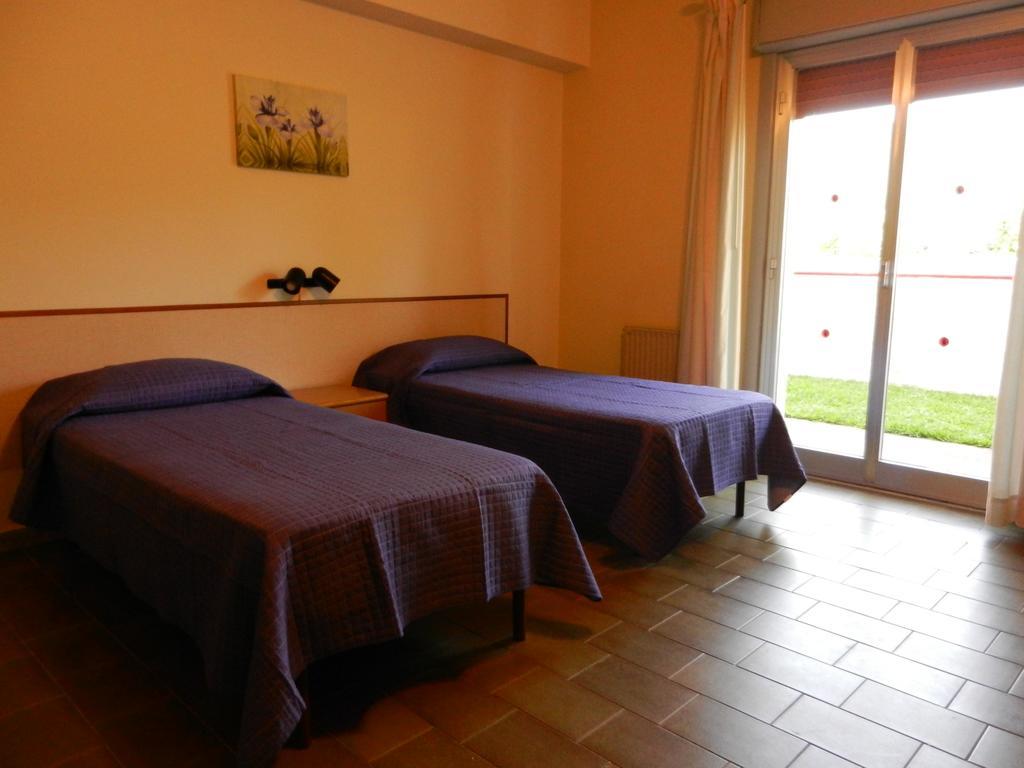 Villa Collina Giardini Naxos Cameră foto
